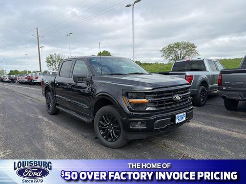 Agate Black Metallic 2026 Ford F-150 XLT