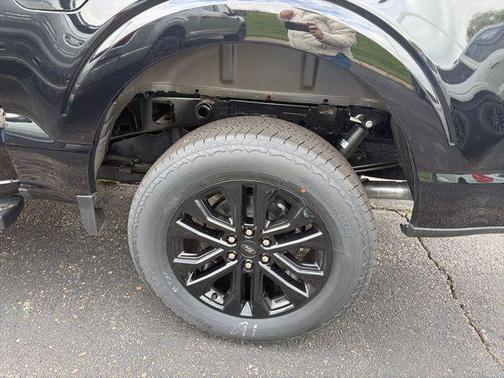 Agate Black Metallic 2026 Ford F-150 XLT