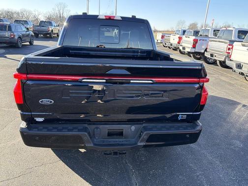2023 Ford F-150 Lightning Platinum