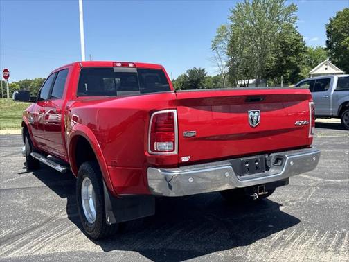 2018 RAM 3500 Laramie Crew Cab 4x4 8' Box
