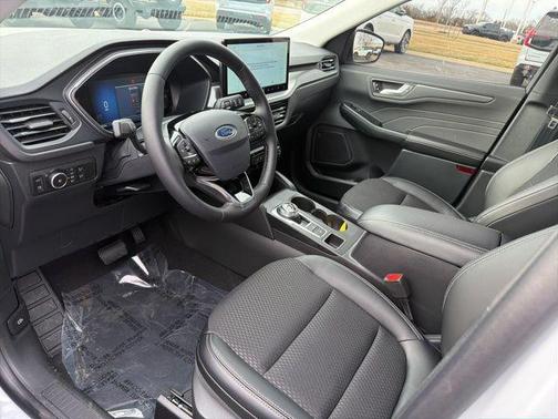 2026 Ford Escape PHEV Base