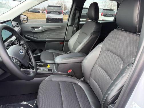 2026 Ford Escape PHEV Base