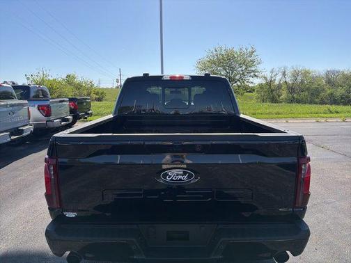 Agate Black Metallic 2026 Ford F-150 XLT