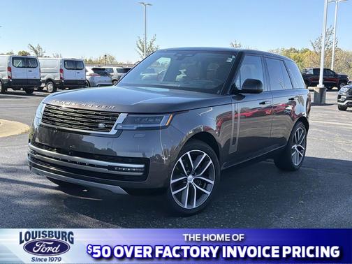 2025 Land Rover Range Rover P400 SE