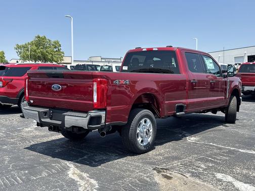 2025 Ford F-350 XLT