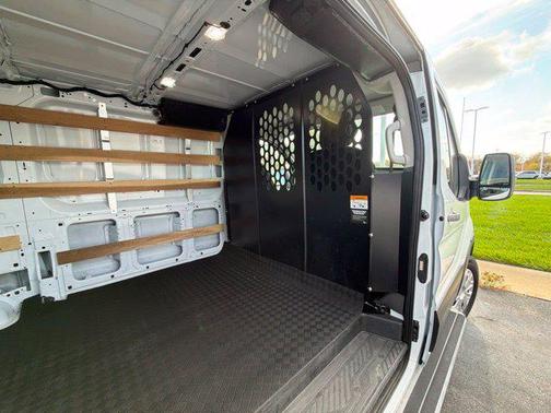 Oxford White 2025 Ford Transit-250 Base