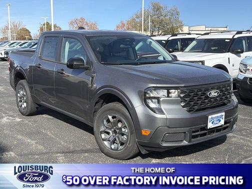 Carbonized Gray Metallic 2025 Ford Maverick XLT