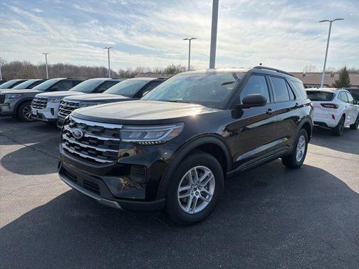 2026 Ford Explorer Active w/200A Pkg