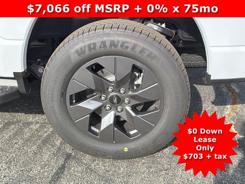 2025 Ford F-150 Lightning LARIAT