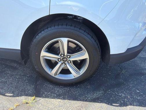 Oxford White 2023 Ford Edge SEL