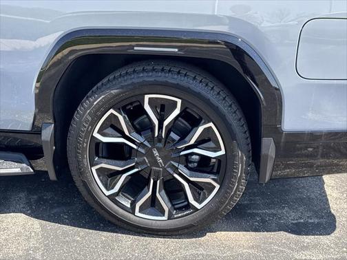 2025 GMC Sierra EV Max Range Denali