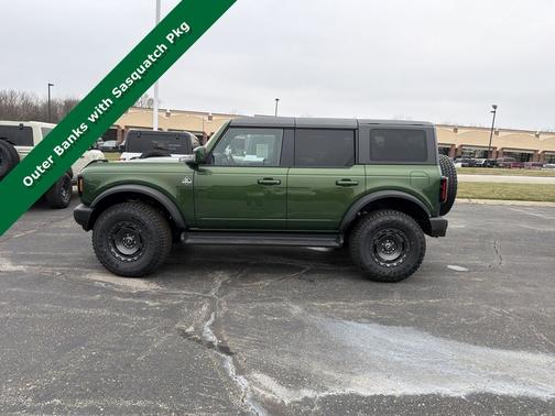 2025 Ford Bronco Outer Banks