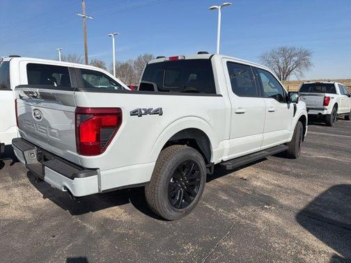 Avalanche 2026 Ford F-150 XLT