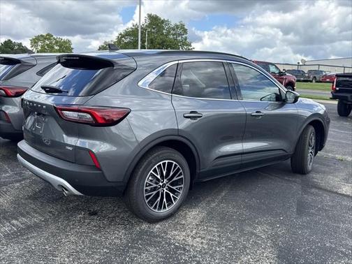 2025 Ford Escape PHEV Base