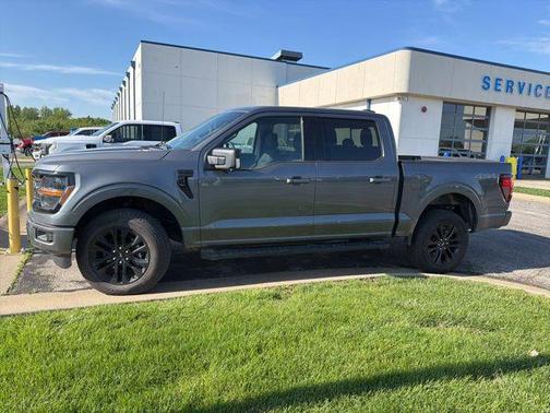 Carbonized Gray Metallic 2026 Ford F-150 XLT