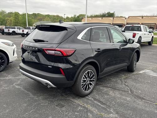 2025 Ford Escape PHEV Base