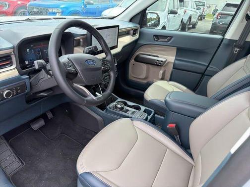 Space White Metallic 2026 Ford Maverick Lariat