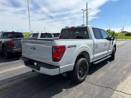 Avalanche 2026 Ford F-150 XLT