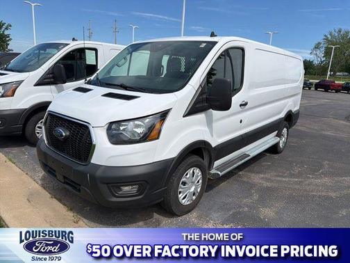 Oxford White 2024 Ford Transit-250 Base