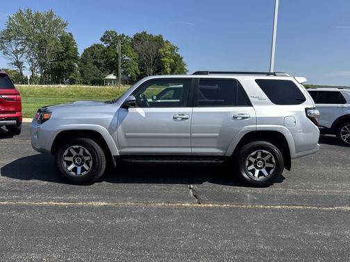 2023 Toyota 4Runner TRD Off Road Premium