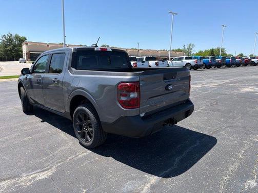 Carbonized Gray Metallic 2026 Ford Maverick Lariat