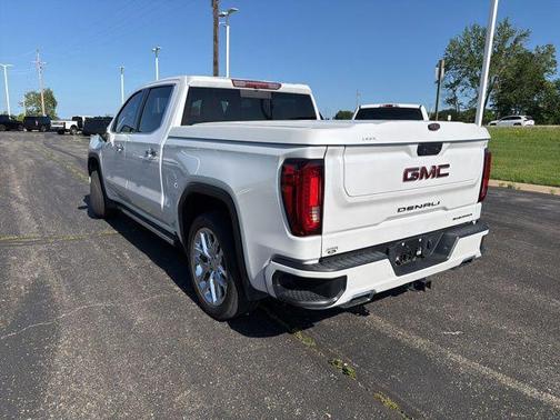 White Frost Tricoat 2022 GMC Sierra 1500 Denali