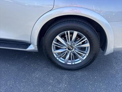 2020 INFINITI QX80 Luxe