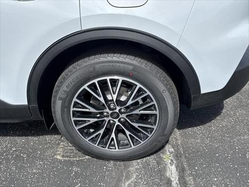 2025 Ford Escape PHEV Base