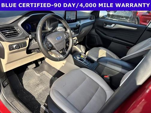 2022 Ford Escape Titanium