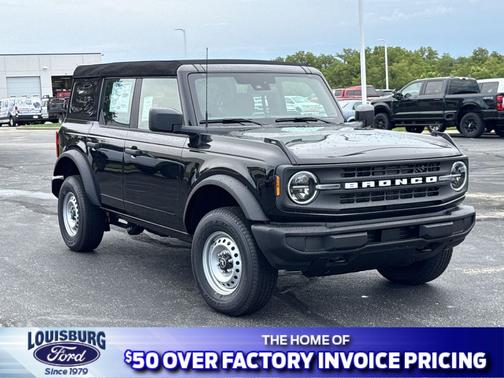 2025 Ford Bronco Base 4 Door 4x4