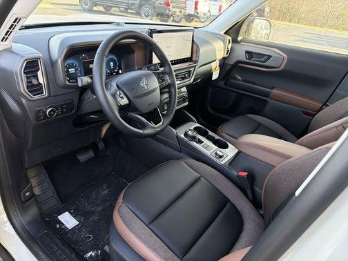Desert Sand 2025 Ford Bronco Sport Outer Banks