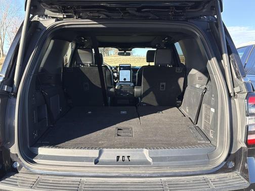 2022 Ford Expedition Platinum