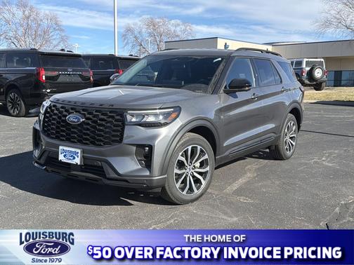 2026 Ford Explorer ST-Line