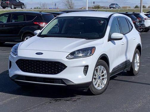 Oxford White 2020 Ford Escape SE