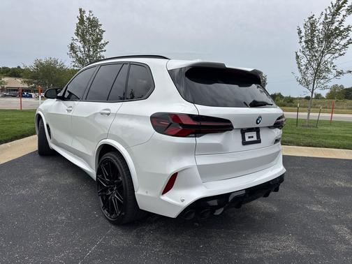 2024 BMW X5 M Base