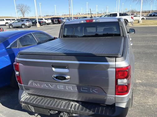 2023 Ford Maverick Lariat