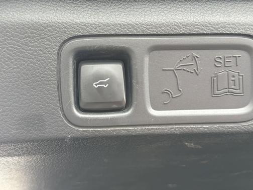 2022 Ford Expedition Max XLT