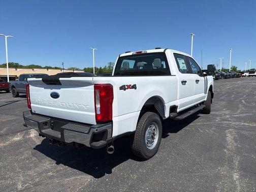 Oxford White 2026 Ford F-250 XL