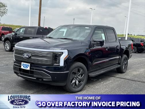 2025 Ford F-150 Lightning LARIAT