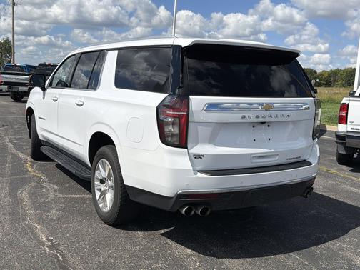 2024 Chevrolet Suburban Premier