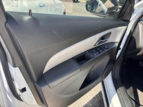 2013 Chevrolet Cruze LS
