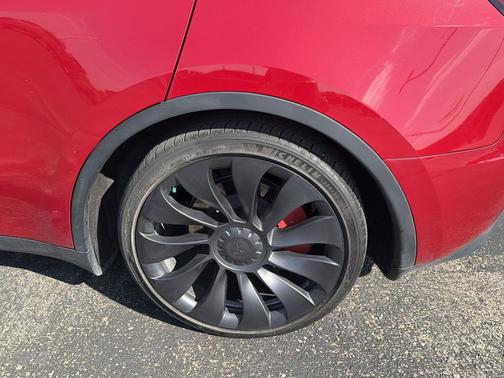 2023 Tesla Model Y Performance Dual Motor All-Wheel Drive