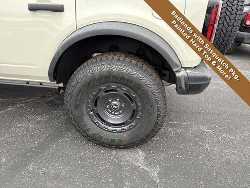 2025 Ford Bronco Badlands