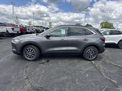 2025 Ford Escape PHEV Base
