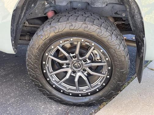Photo 5 of 21 of 2021 Toyota Tundra TRD Pro