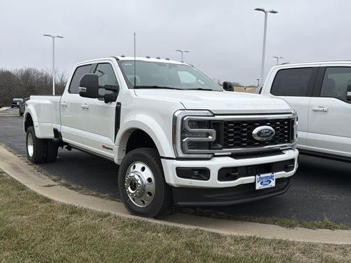 2026 Ford F-450 Platinum