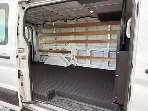 Oxford White 2024 Ford Transit-250 Base