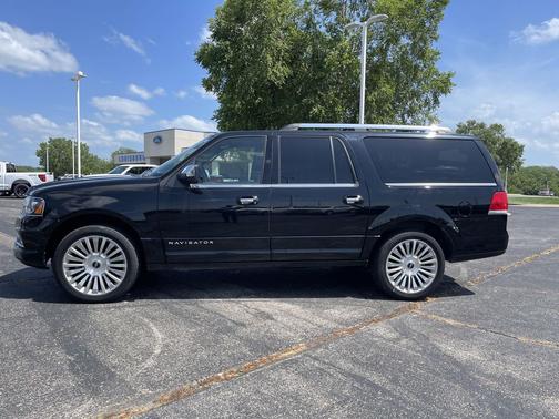 2017 Lincoln Navigator L Reserve