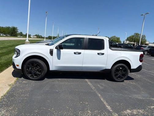 Oxford White 2026 Ford Maverick XLT