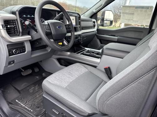 2025 Ford F-250 XLT